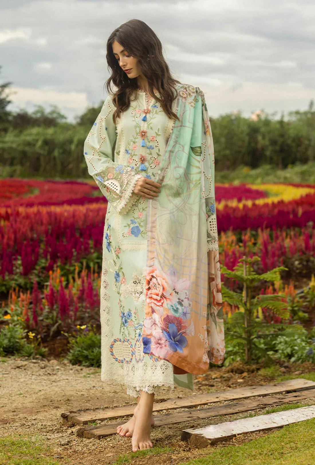 Mushq 3PC Unstitched Luxury Lawn Chikenkari Heavy Embroidered Suit
