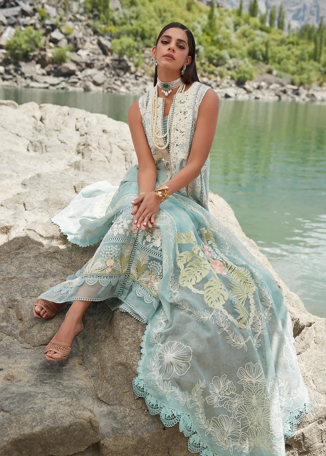 Crimson 3PC Unstitched Luxury Lawn Heavy Embroidered Suit