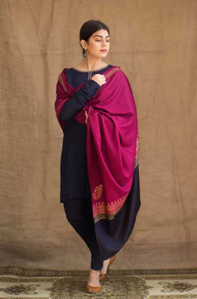 Dyot 004 Unstitched Luxury Dhanak Heavy Embroidered 3PC Suit