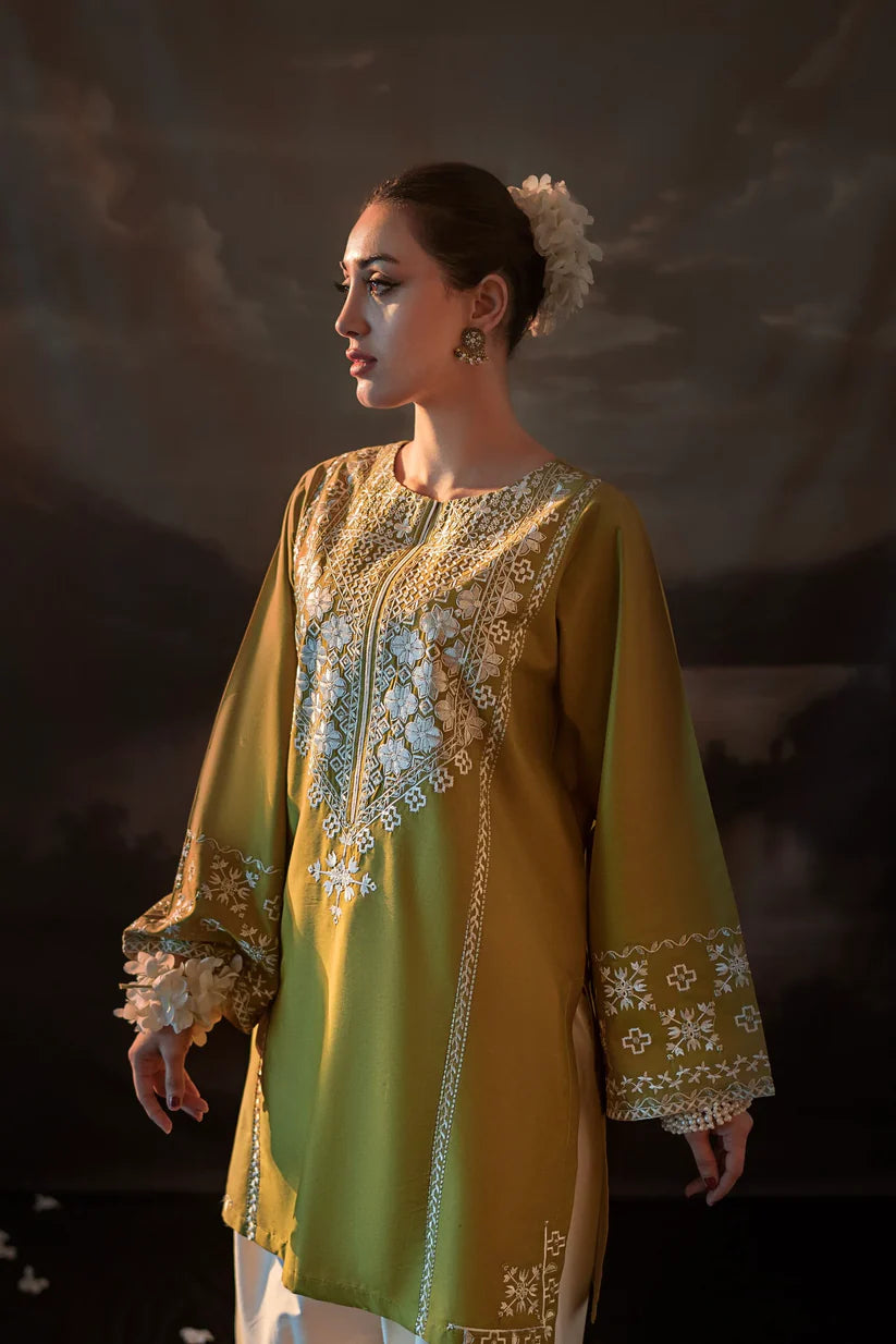 Urge 002 Unstitched Luxury Dhanak Heavy Embroidered 2PC Suit