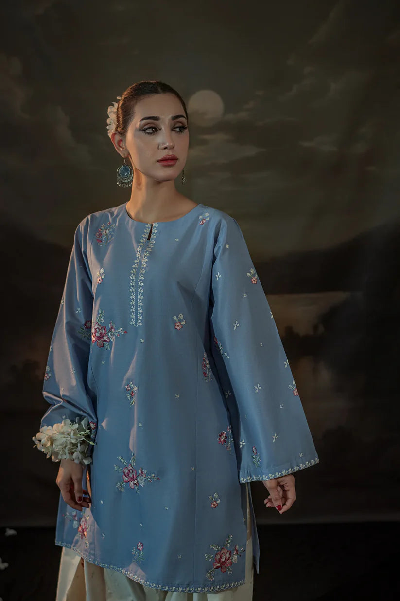 Urge 003 Unstitched Luxury Dhanak Heavy Embroidered 2PC Suit