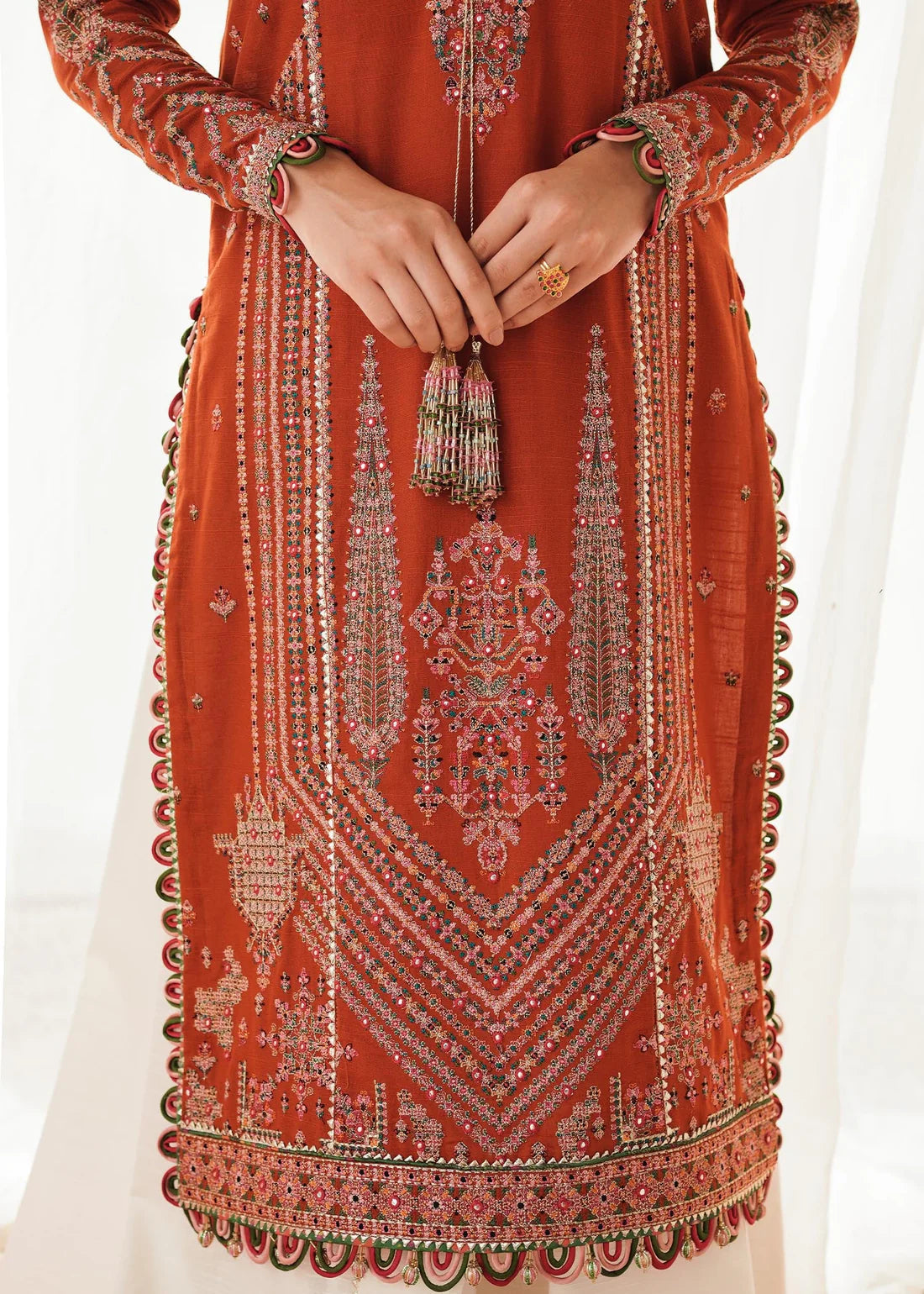 Hussain Rehar 3PC Unstitched Luxury Lawn Heavy Embroidered Suit