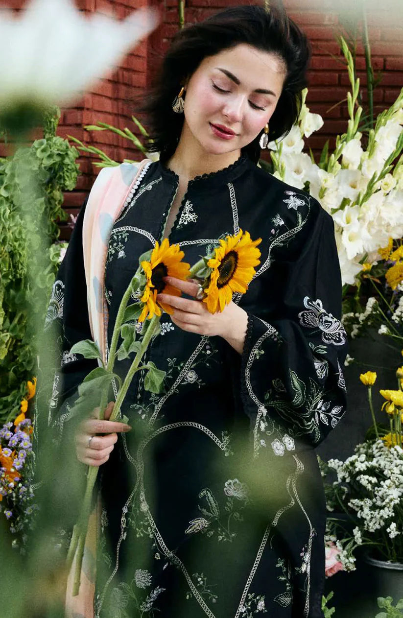 Zara Shahjahan 3PC Unstitched Luxury Lawn Heavy Embroidered Suit