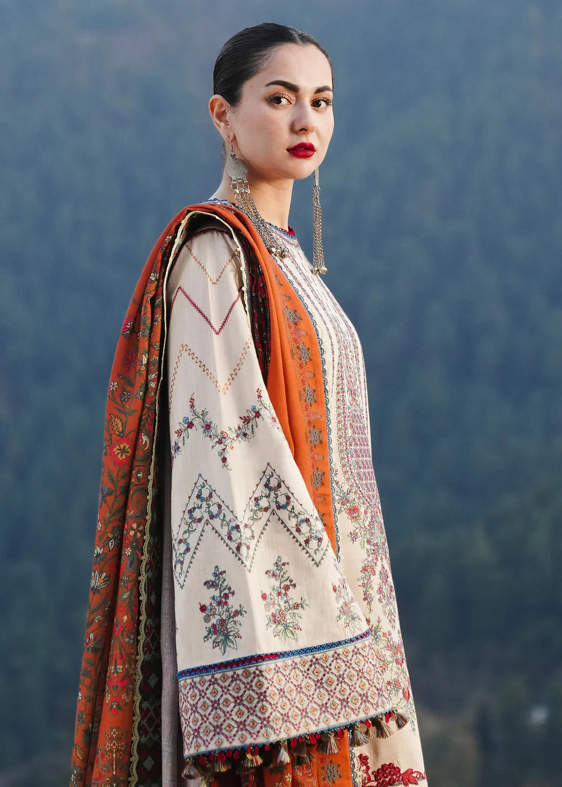 Hussain Rehar 3PC Unstitched Luxury Lawn Heavy Embroidered Suit
