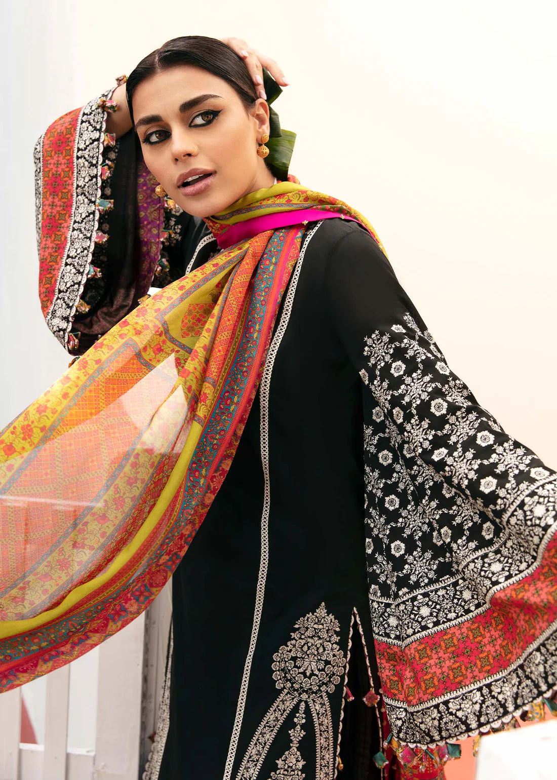 Hussain Rehar 3PC Unstitched Luxury Lawn Heavy Embroidered Suit