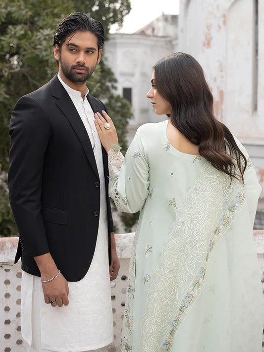 Mahnur 3PC Unstitched Luxury Lawn Chikenkari Heavy Embroidered Suit
