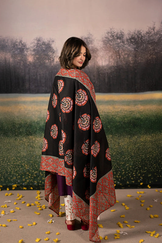 Urge  009 Unstitched Luxury Dhanak Heavy Embroidered 3PC Suit