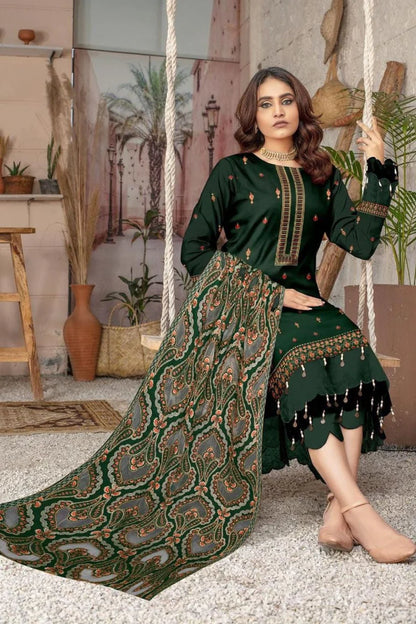 Bareeze  1672 Green Unstitched Luxury Dhanak Heavy Embroidered 3PC Suit With Laser Cut Shawl