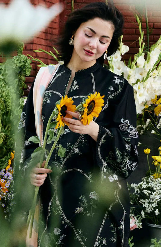 Zara Shahjahan 3PC Unstitched Luxury Lawn Heavy Embroidered Suit